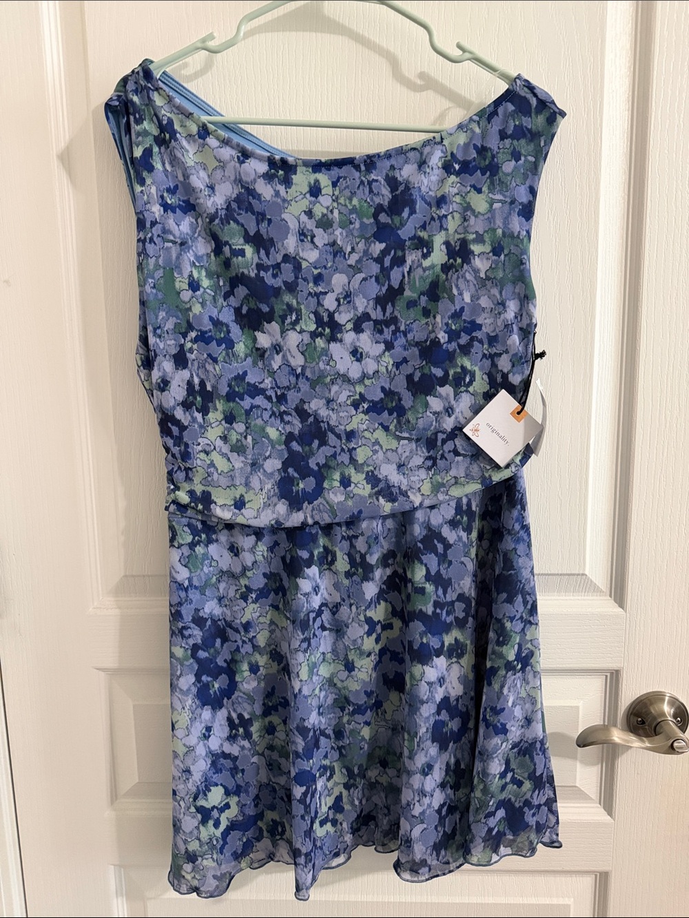 Sleeveless Blue Floral Mini Dress